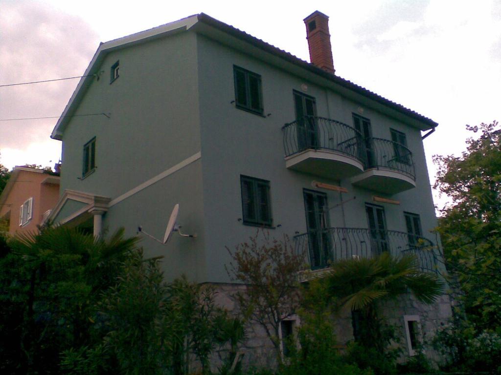 Tranquity Studio Apartment Ika Lovran Exterior foto